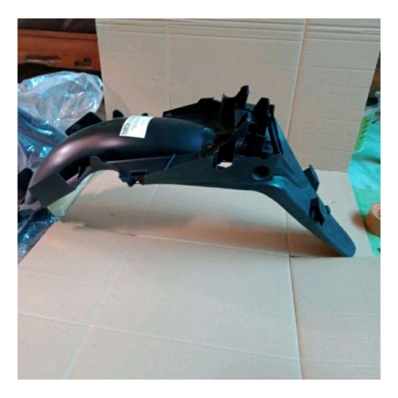 SELEBOR BELAKANG REVO ABSOLUTE/REVO FIT LAMA