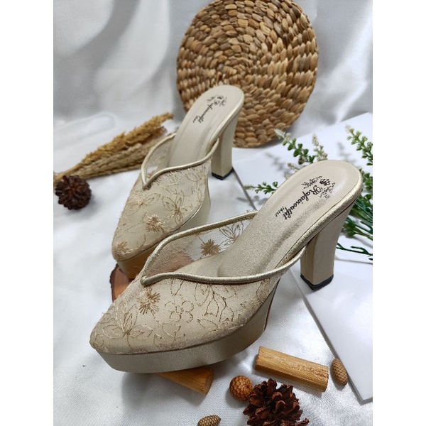 sepatu wanita v kelly gold pesta wedding 10cmtahu