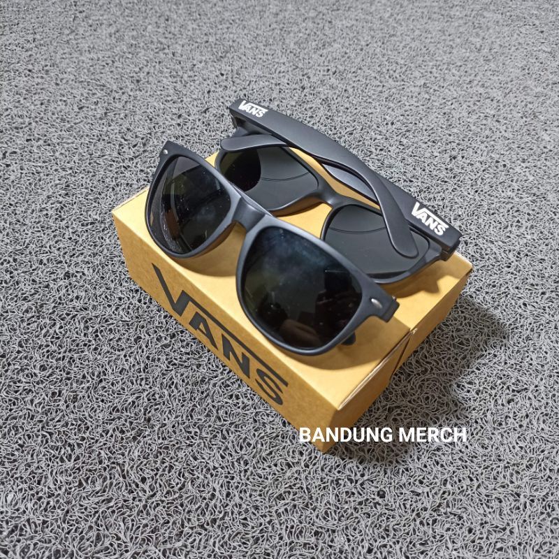 Kacamata Vans Premium Terlaris