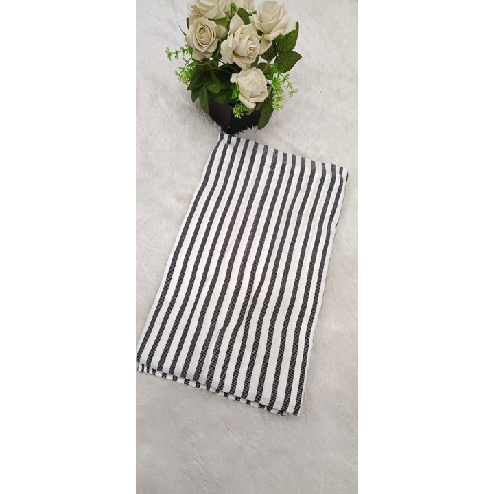 Selimut salur bantuan / grosir selimut garis / selimut murah / selimut bantuan