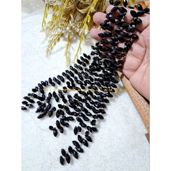 Ceko Tetes lubang samping 8mm - 1 string