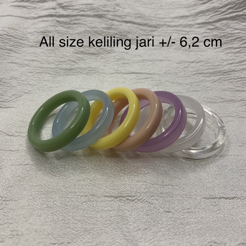 Cincin resin / cincin plastik / cincin gaya / cincin polos / cincin simple / cincin warna / cincin aesthetic / ring / cincin polos