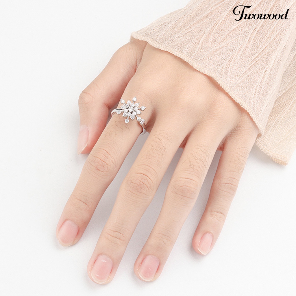 Cincin Berlian Imitasi Model Kepingan Salju Untuk Wanita