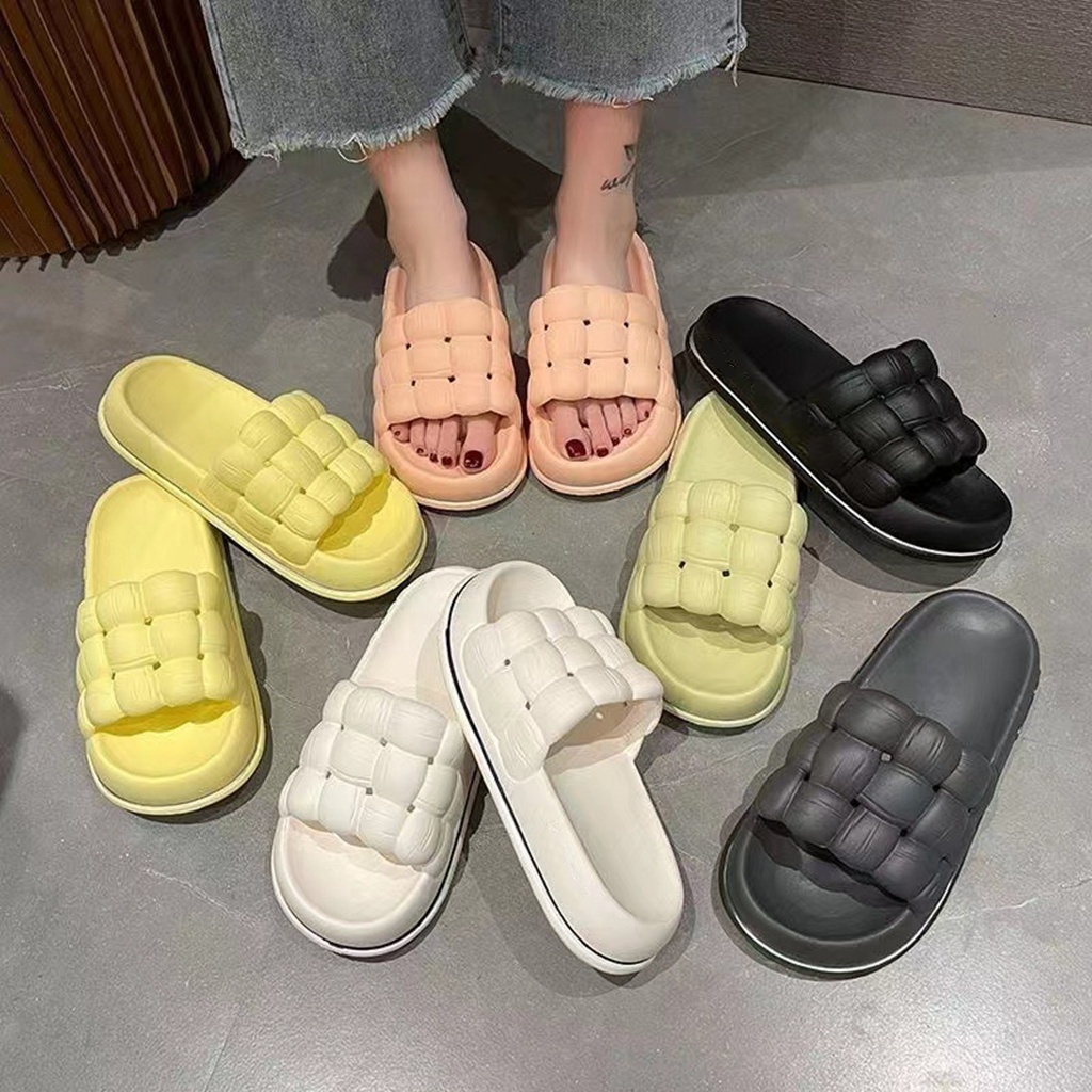 Sandal Wanita Slip On Jelly Slipper Sandal Karet MALLSHOPPING