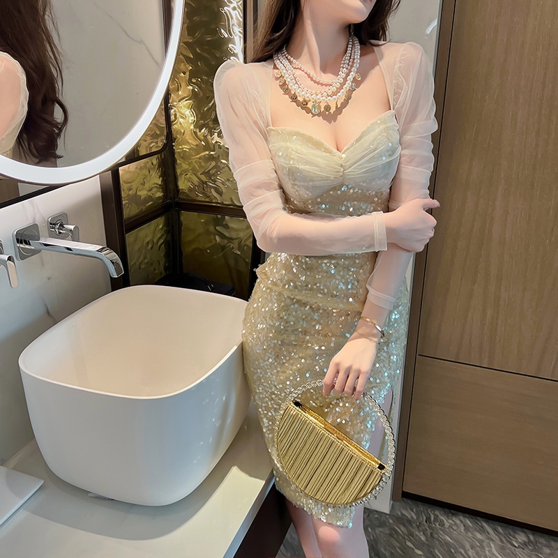 Stasiun Eropa Bahasa Perancis Cahaya Mewah Warna Cerah Temperamen Lady Dress High-End Rasa Seksi Pes