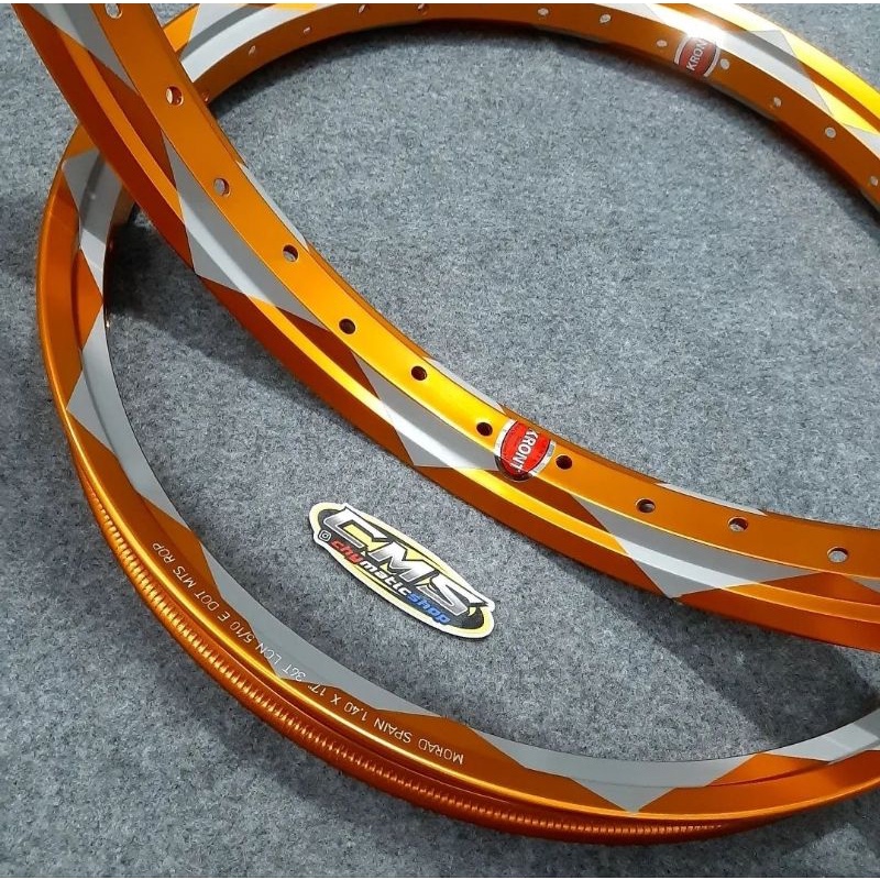 VELG AKRONT MORAD SPAIN 140 - 140 RING 17 MOTIF MATAHARI