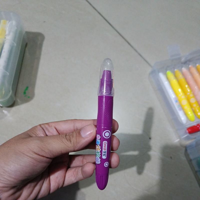 

crayon grasp mata besar no 18