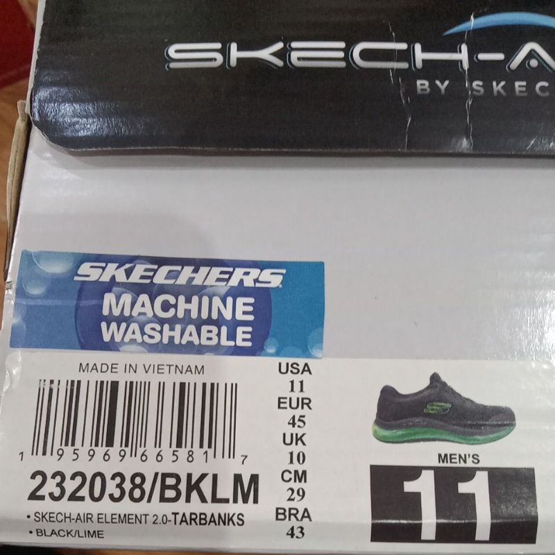 sepatu Skechers Tarbanks 232038