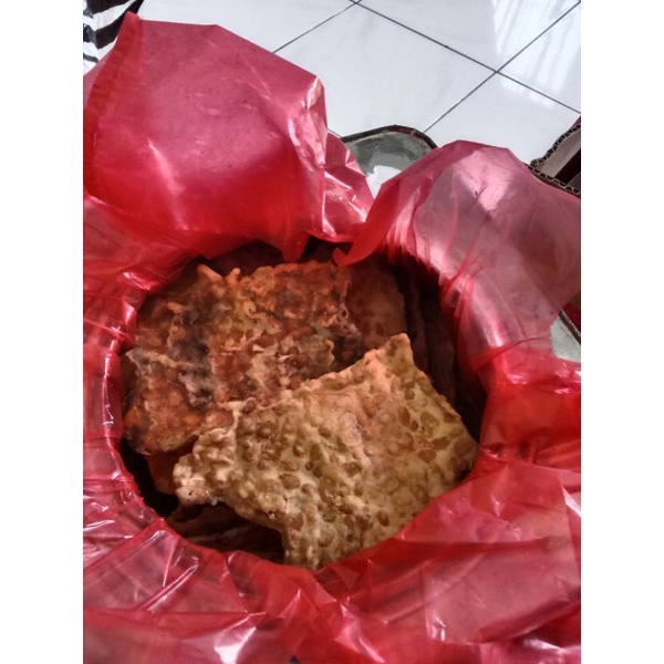 

Keripik Tempe Blek Besar