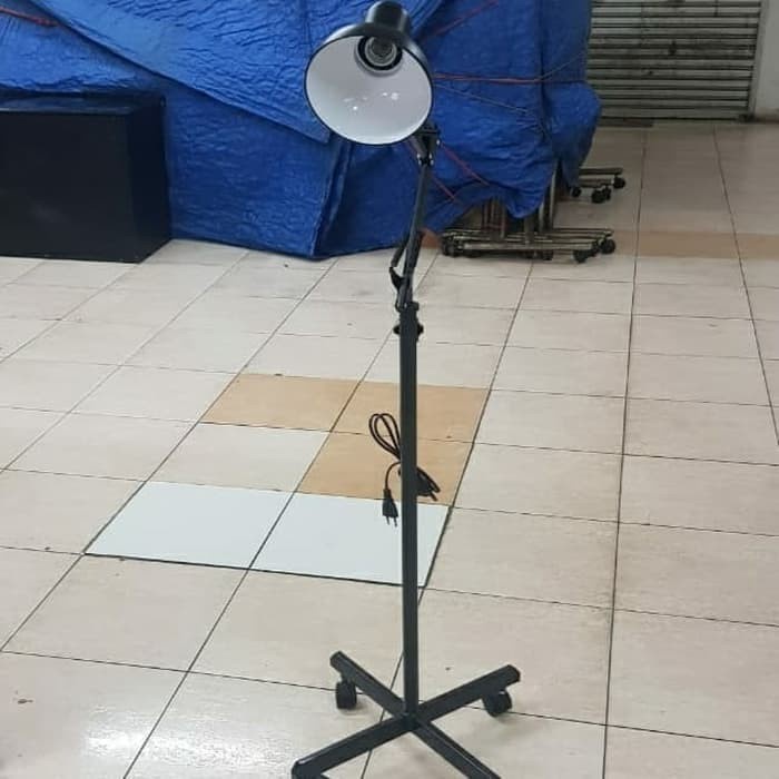 Lampu Tindakan/Bidan/Belajar Pakai Roda