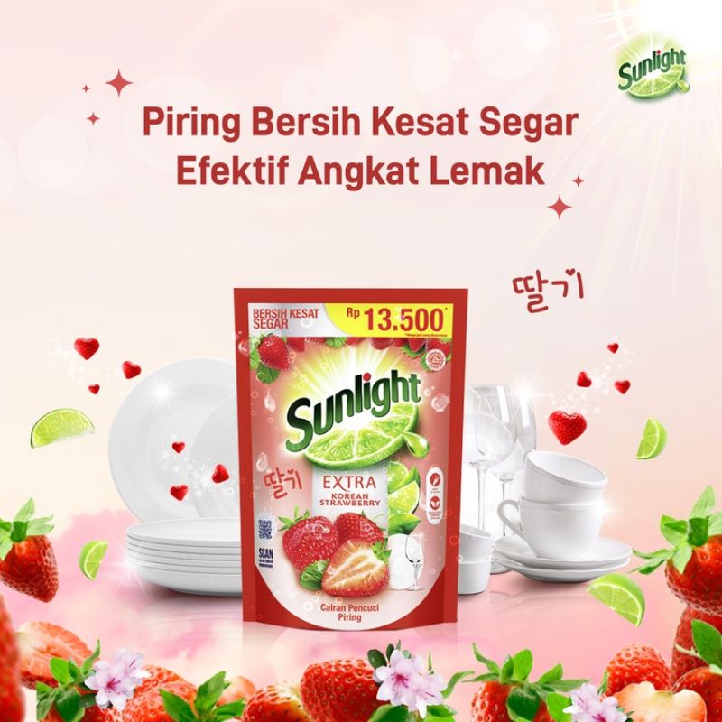 Sunlight Sabun Cuci Piring Cair Korean Strawberry 560mL