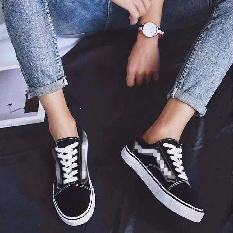 ☛TK☚ Sneakers Pria Black and White Sepatu OldSkool Sekolah Olahraga Santai Sport COD Murah SP005