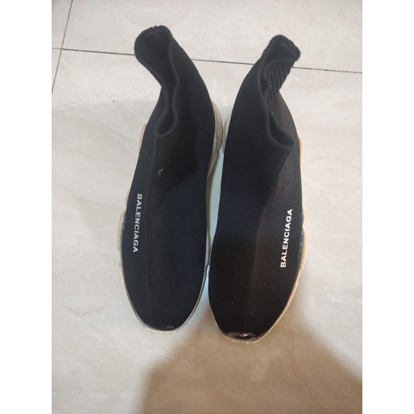 Preloved Sepatu Wanita Balenciaga speed Trainer Black white original