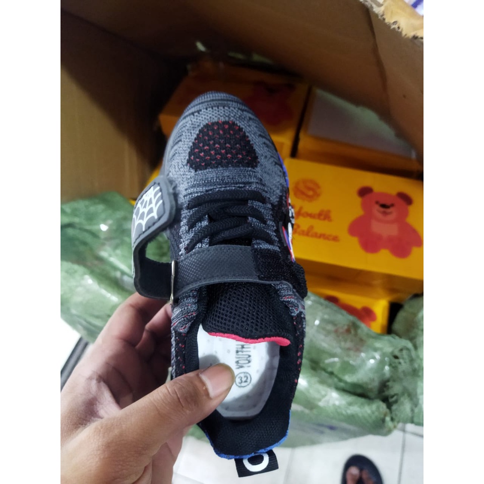 SEPATU SNEAKERS ANAK LAKI-LAKI IMPORT MOTIF SPIDERMAN YOUTH BALANCE S242-1 (28-39) sepatu sekolah