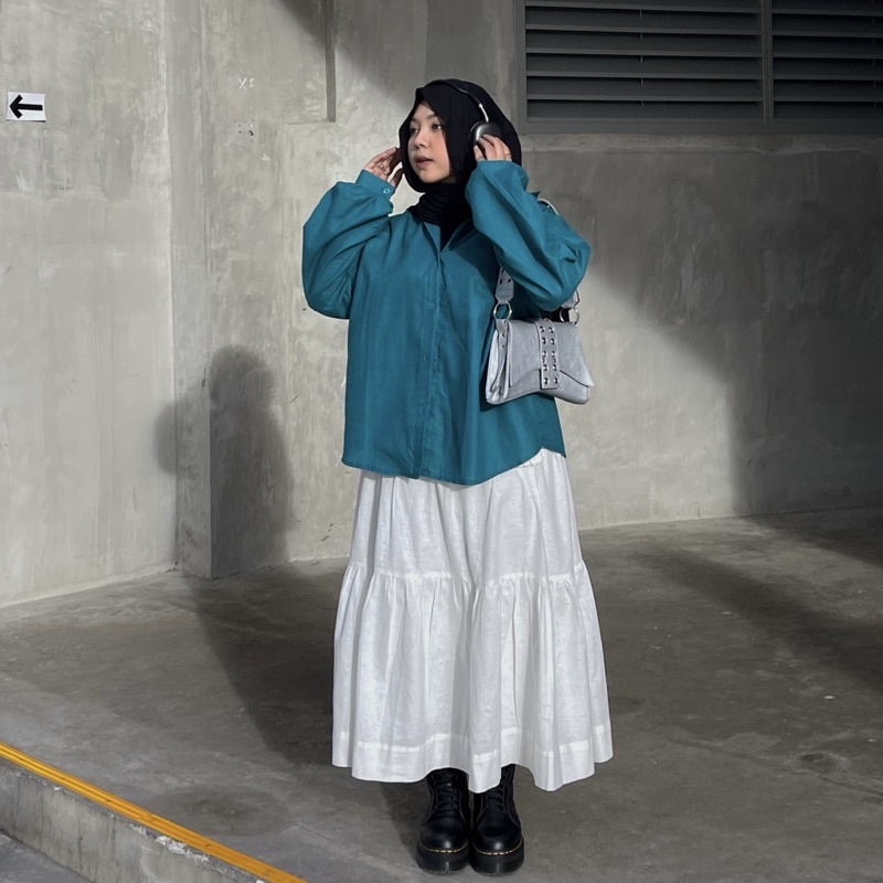 Kemeja Polos Oversize