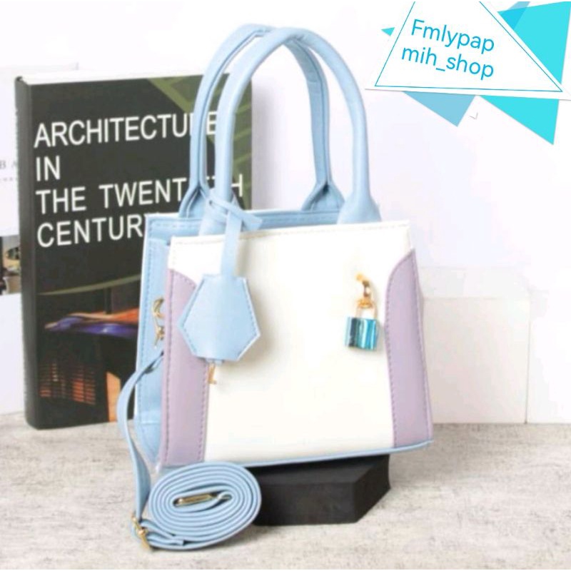 Tas Selempang Wanita/Tas kombinasi variasi gembok kunci/Tas Fashion wanita kekinian