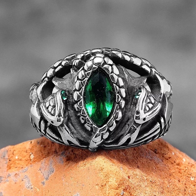 Cincin Pria Batu Zamrud Mata Ular Aragorn Lord Of The Rings Titanium