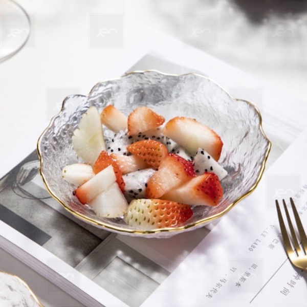 

Jual Dessert Plate Gold Glass / Mangkuk Dessert Kaca / Piring Kaca Emas - Putih Limited