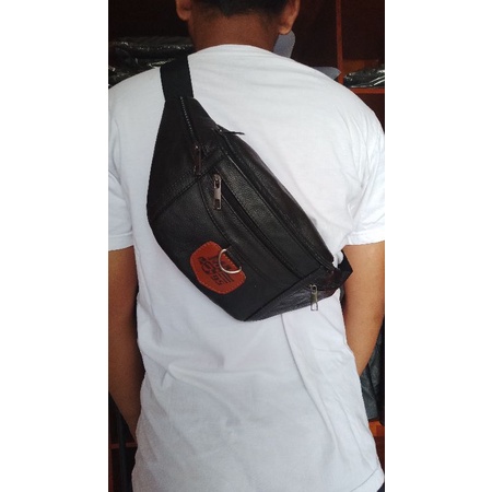 Tas Selempang Pria Kulit Asli Waistbag Pria Kulit /tas slempang Kulit Asli Anti Api