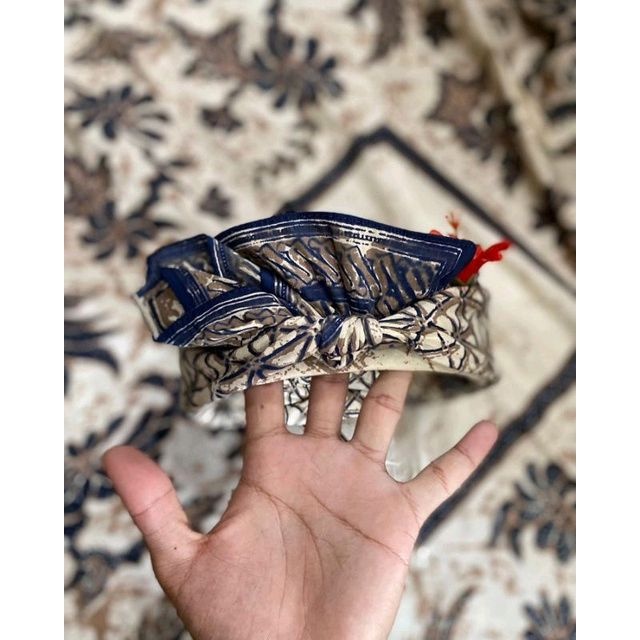 Udeng batik semi tulis ( Lembaran)