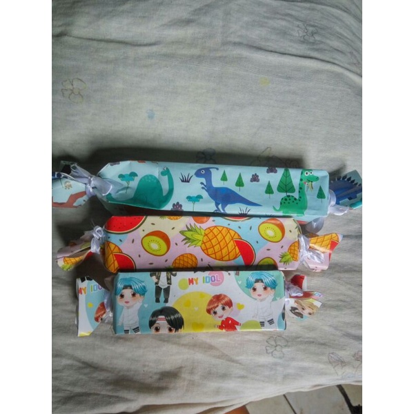 

Kertas Kado Instan Model Permen