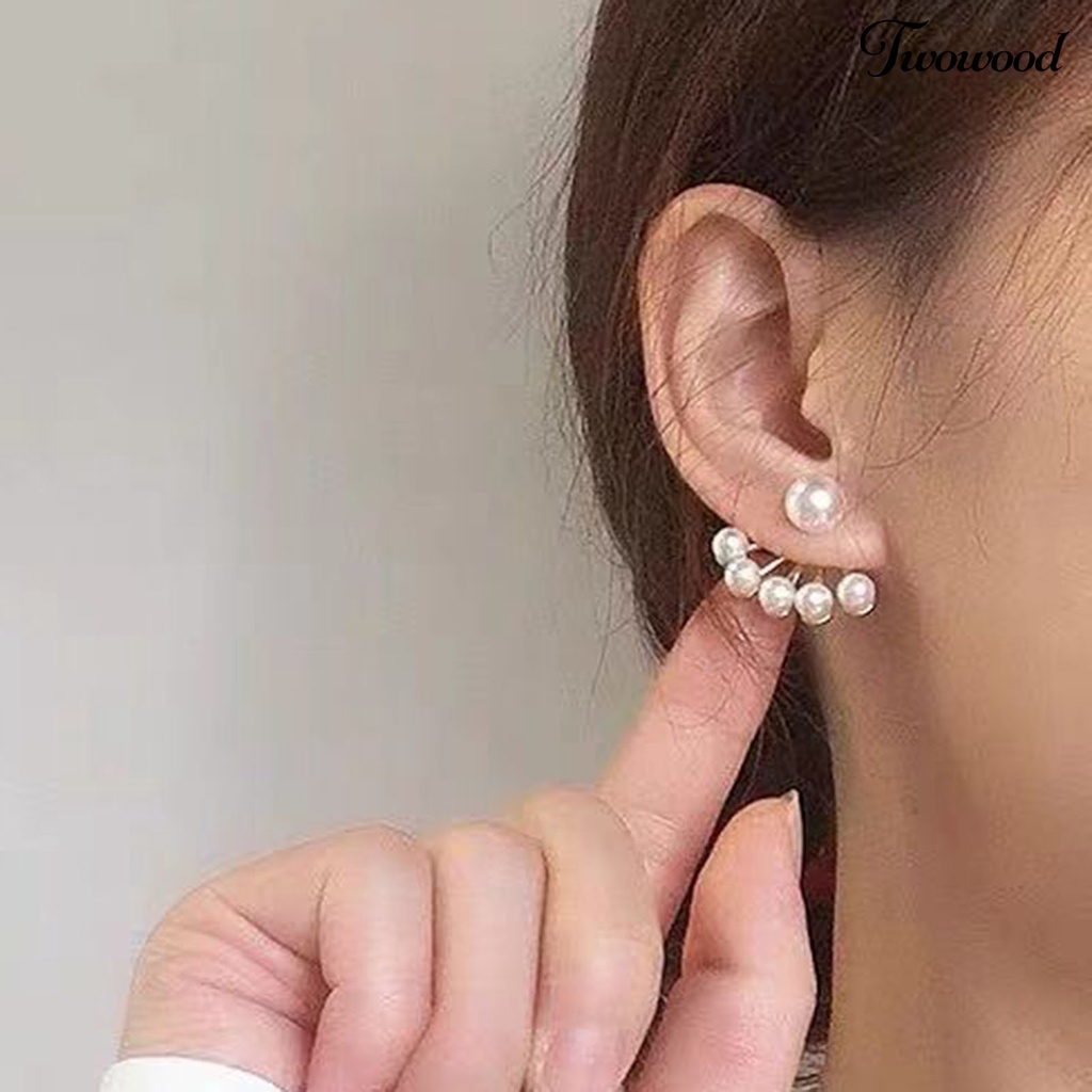 1 Pasang Anting Stud Bentuk Kipas Geometris Aksen Mutiara Tiruan Gaya Elegan Minimalis Untuk Wanita