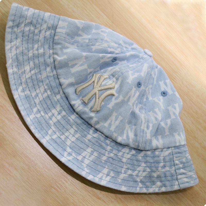 NY Yankees Monogram Denim Bucket Hat x HyunA - Topi Pantai Pria Wanita Korea Kpop Idol