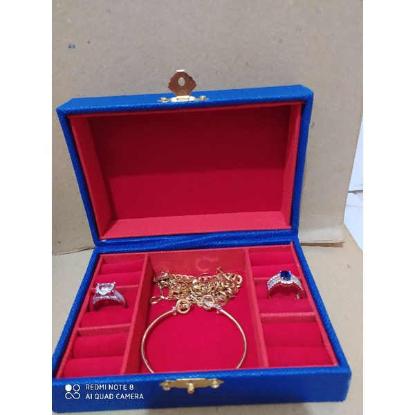 kotak perhiasan bs unk isi 6cincin+1kotak kosong ditengah unk kalung gelang anting liontin LM