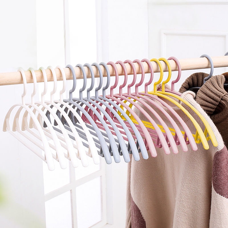 AVVET Hanger Plastik Setengah Lingkaran Gantungan Baju Warna Pastel Lucu Adjustable Hangers Clothes Jemuran Baju Celana Anti Slip Murah Import