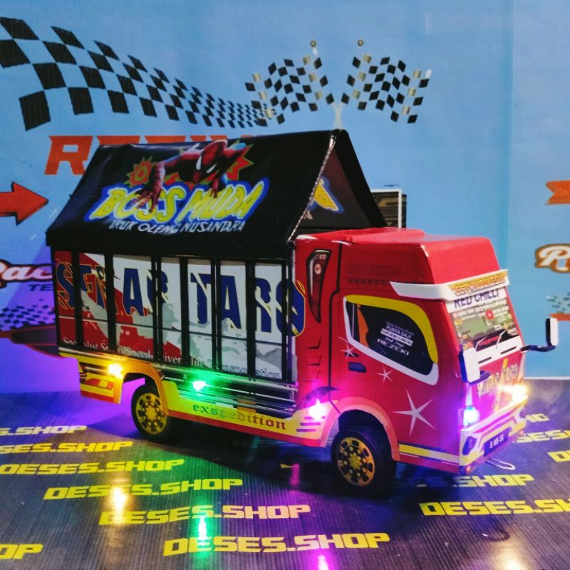 miniatur truck oleng BISA CUSTOM FOTO DAN NAMA DI PINTU BELAKANG