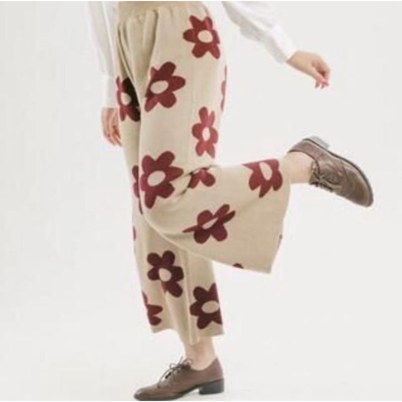 MERY CELANA KULOT RAJUT MOTIF BUNGA / VINTAGE / AURA KULLOT PANTS