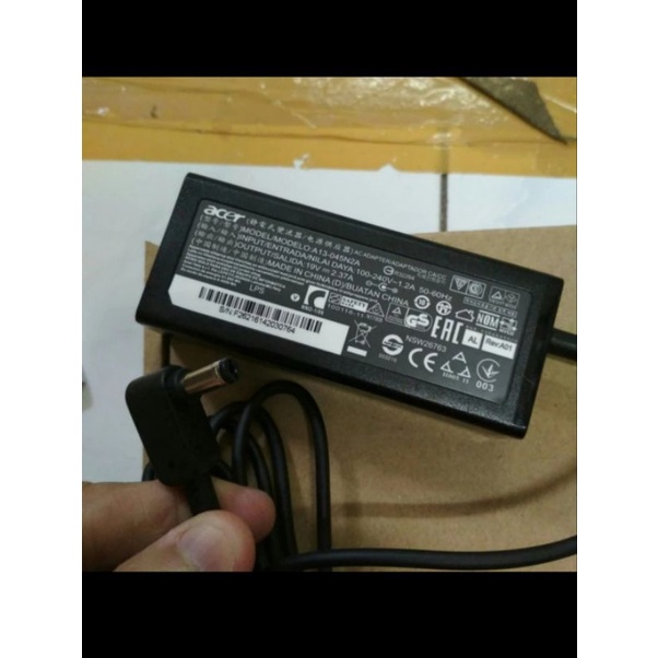 Adaptor acer aspire 3 A315-41 A314-33 19V 2.37A 5.5*1.7 Original