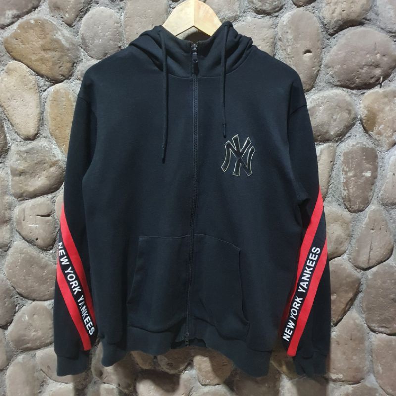MLB Yankees Zip Hoodie Second (Rare)