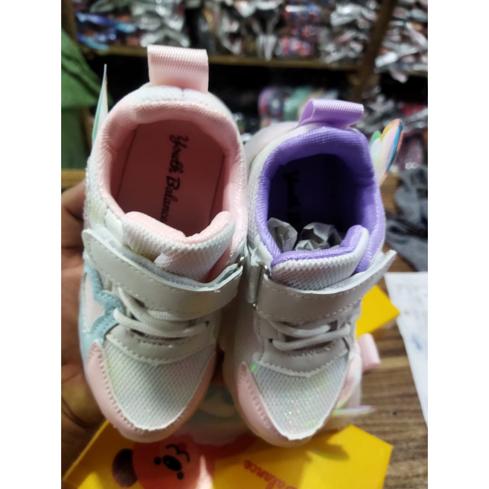 Sepatu Sneaker Anak Perempuan Motif Princess  Import Youth Balance J2215-1 (21-30) Sepatu LED Terbaru