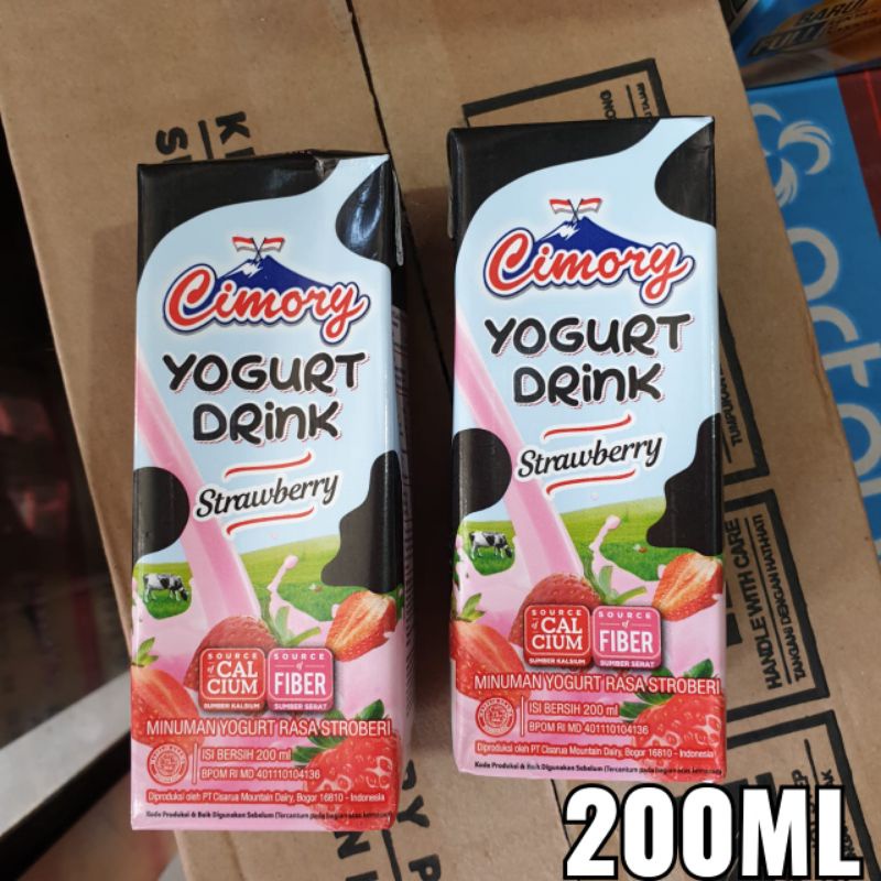 

*CIMORY YOGURT STRAWBERRY*