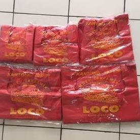 

Ready Stock KANTONG PLASTIK KRESEK MERAH TEBAL LOCO UKURAN 50X75 Terpercaya,..