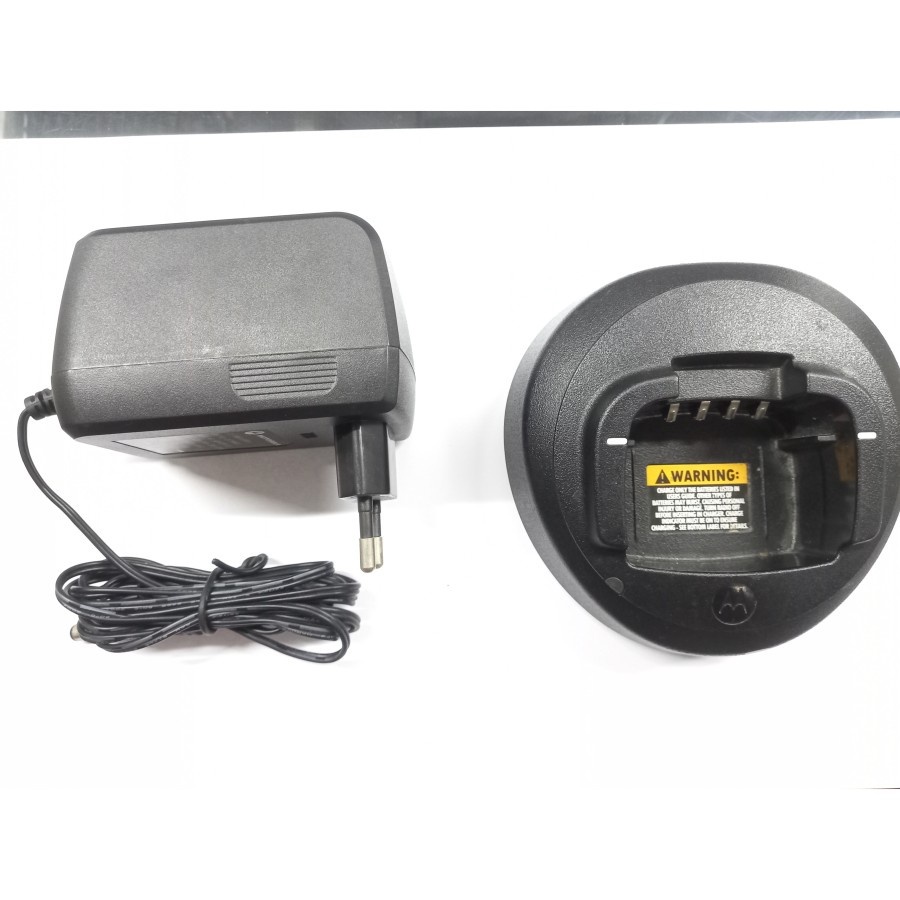 Charger Motorola CP 1660 CP 1300 Original Second