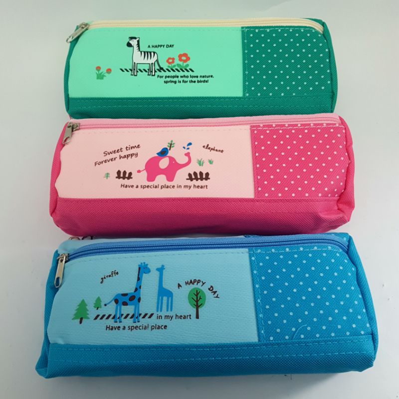 

Tempat Pensil Sleting Motif Animal XML-6104