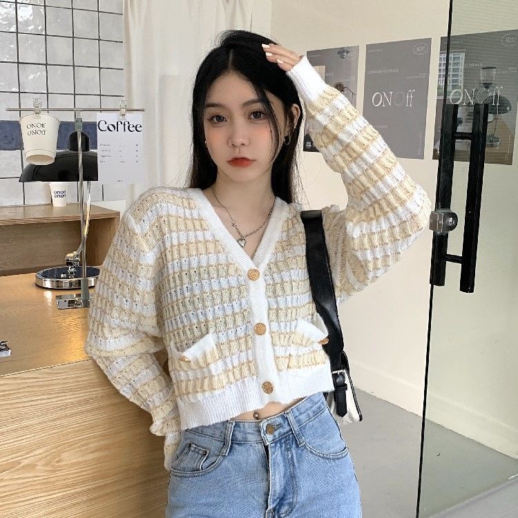 Cardigan Wanita Outer Rajut Stripe Korean Style Lengan Panjang Cardigan Kancing