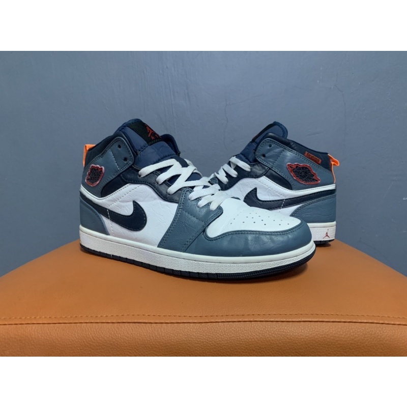 Air Jordan 1 Mid X Nike Facetasm