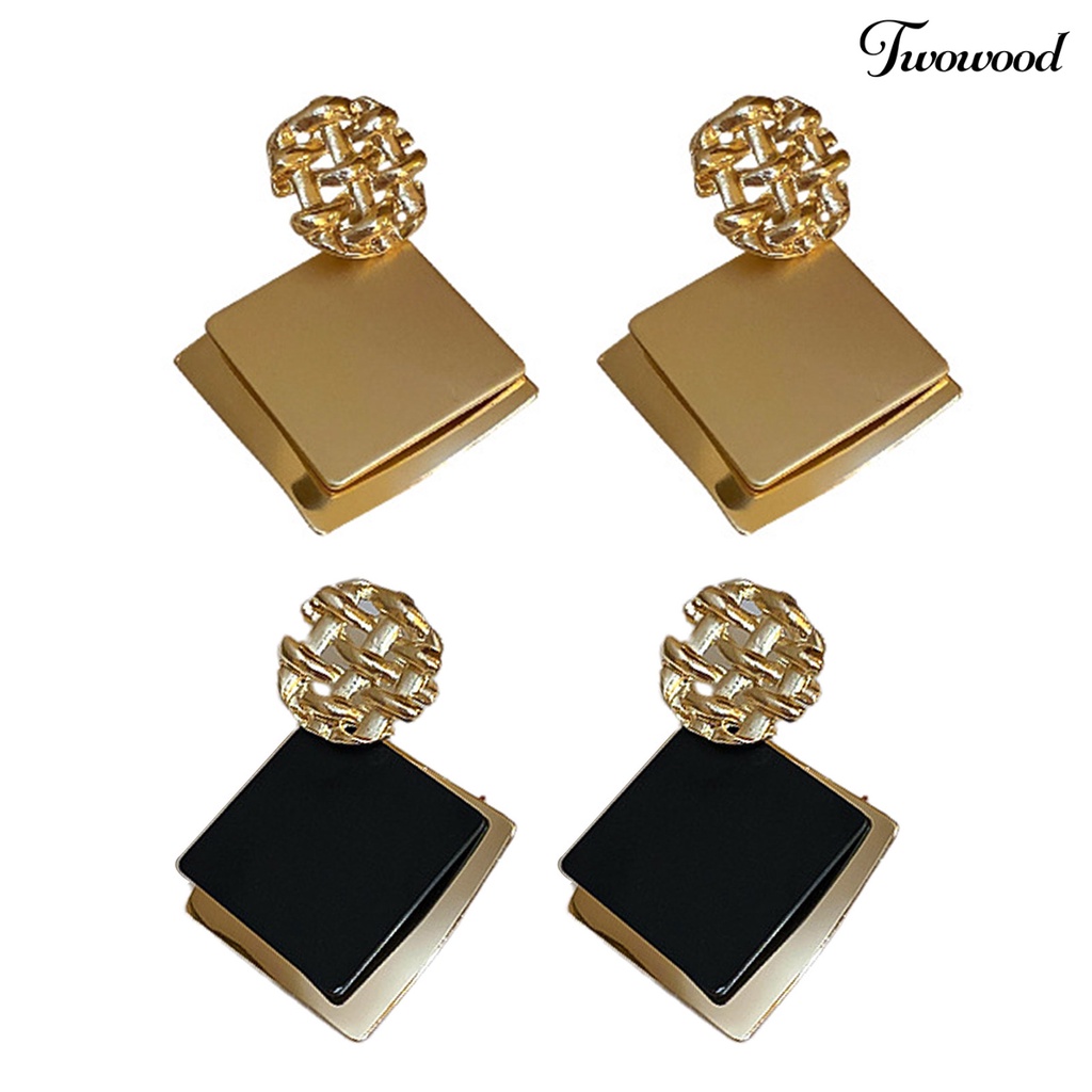 1 Pasang Anting Stud Bentuk Geometris Electroplating Untuk Wanita