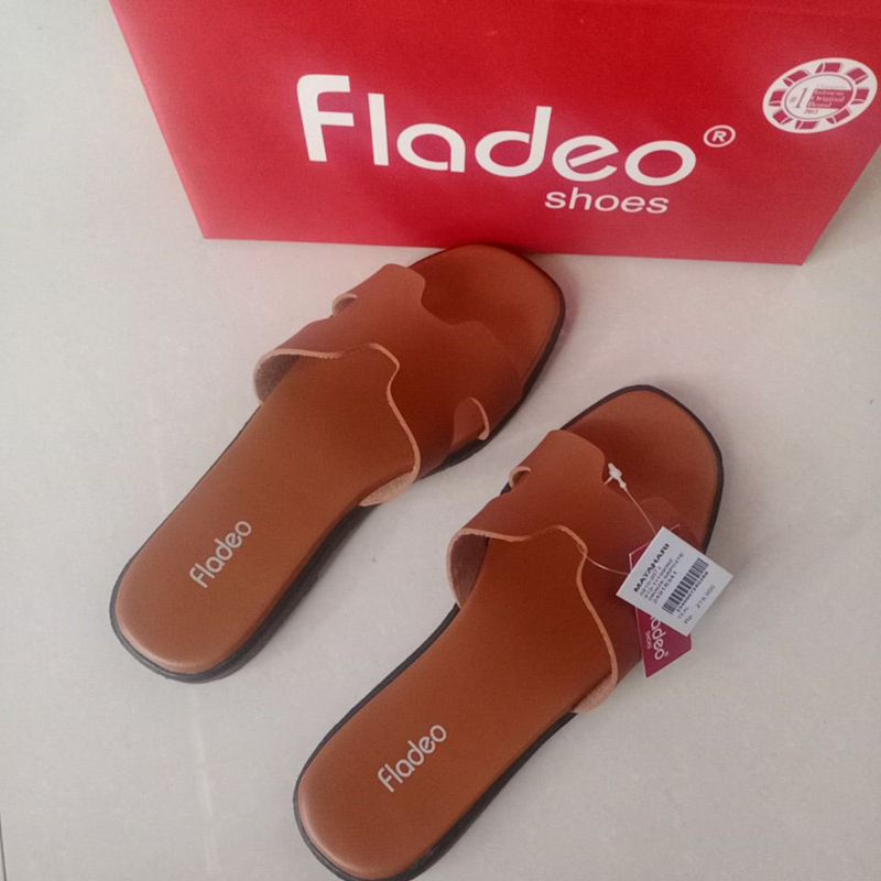 11.11 Sandal Fladeo | Sandal wanita fladeo | Sandal slipper wanita / Sandal Triset Terbaru-Coklat alas coklat