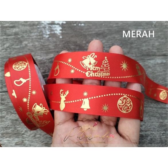 

GNATL-298 : Pita Natal Saten Import Poli Emas 2,5 cm (per rol)
