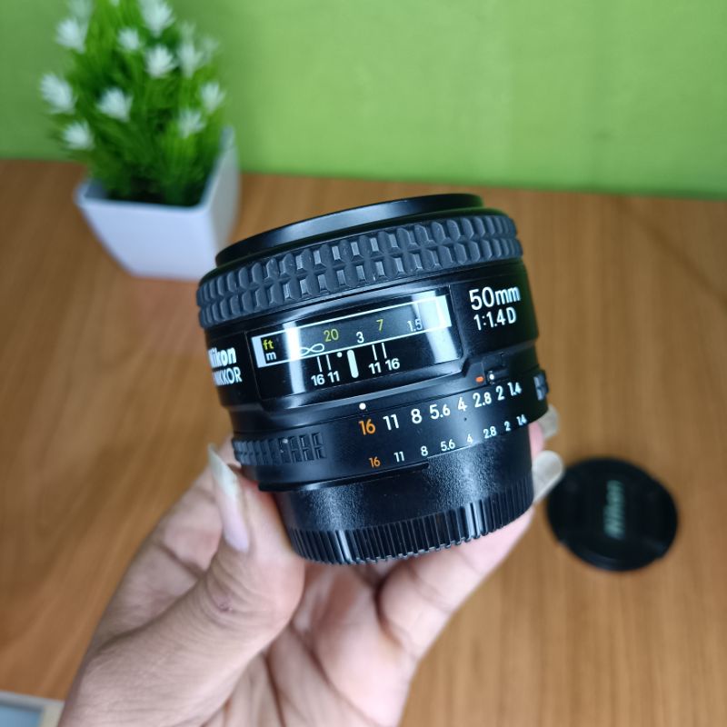 nikon afd 50mm f1 8