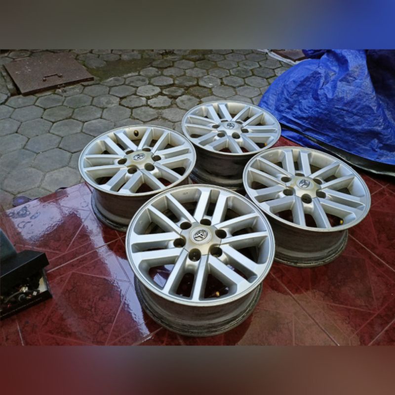 Velg Copotan Toyota Fortuner VNT Ring 17 R17 lebar 6.5 pcd 6 x 139 Mulus Minus Pemakaian