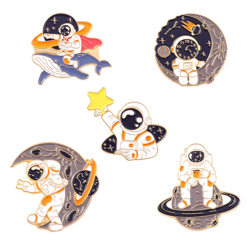 Bros Bentuk Kartun Astronaut Whale Bahan Alloy Untuk Aksesoris Pakaian