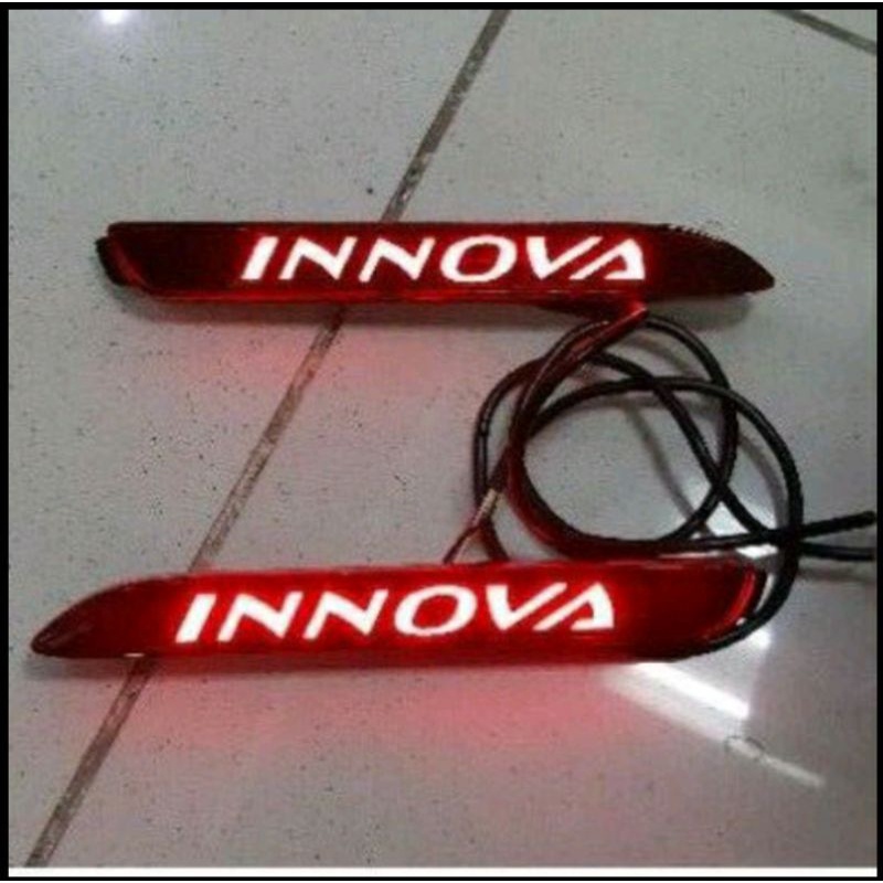Lampu LED reflektor bemper belakang Inova 2008-2015 tulisan