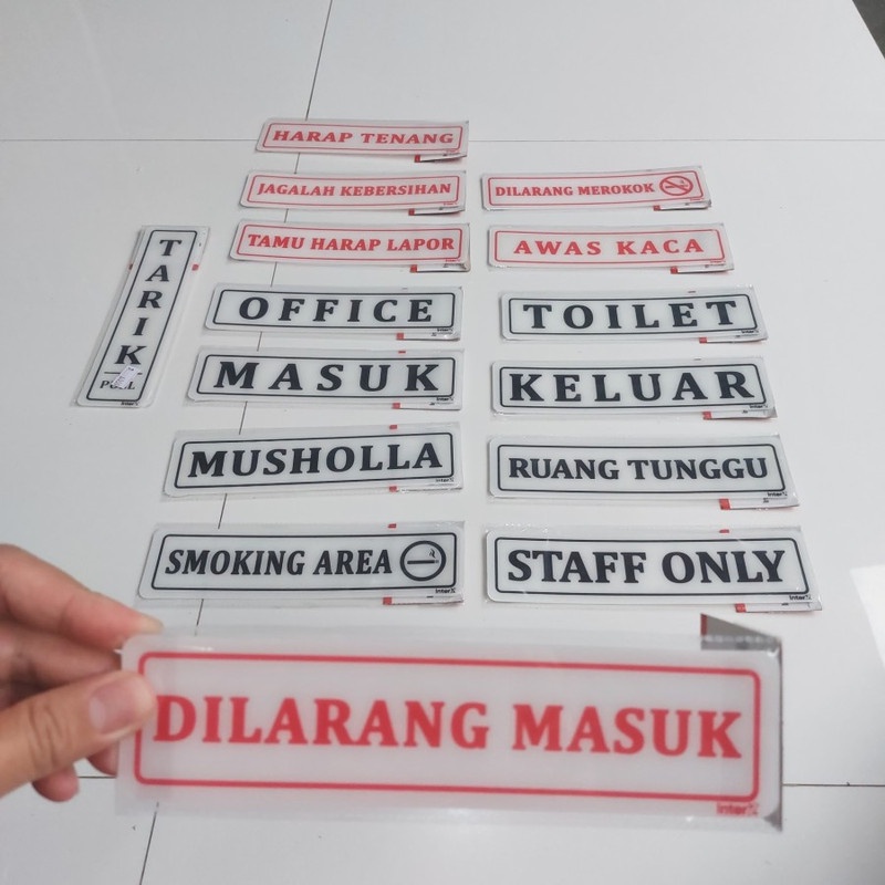 

1 BUAH Sign Akrilik Tulisan DILARANG MASUK Bahan PP 5x20cm