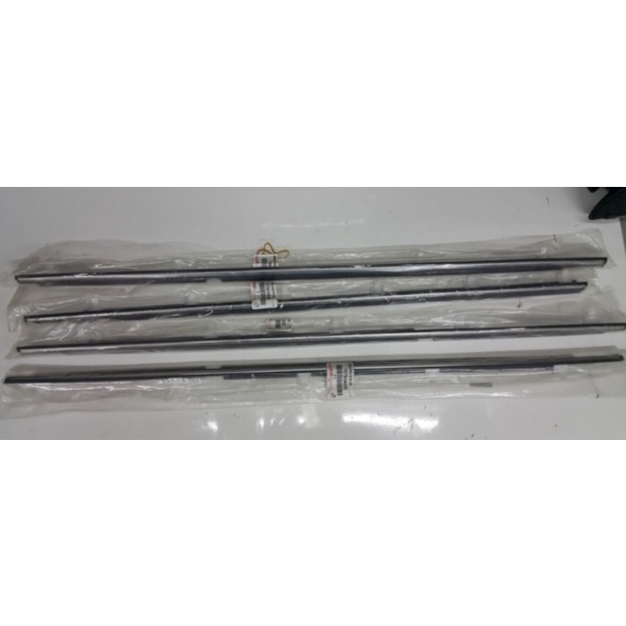 pelipit kaca soluna weatherstrip soluna list kaca soluna GLI original