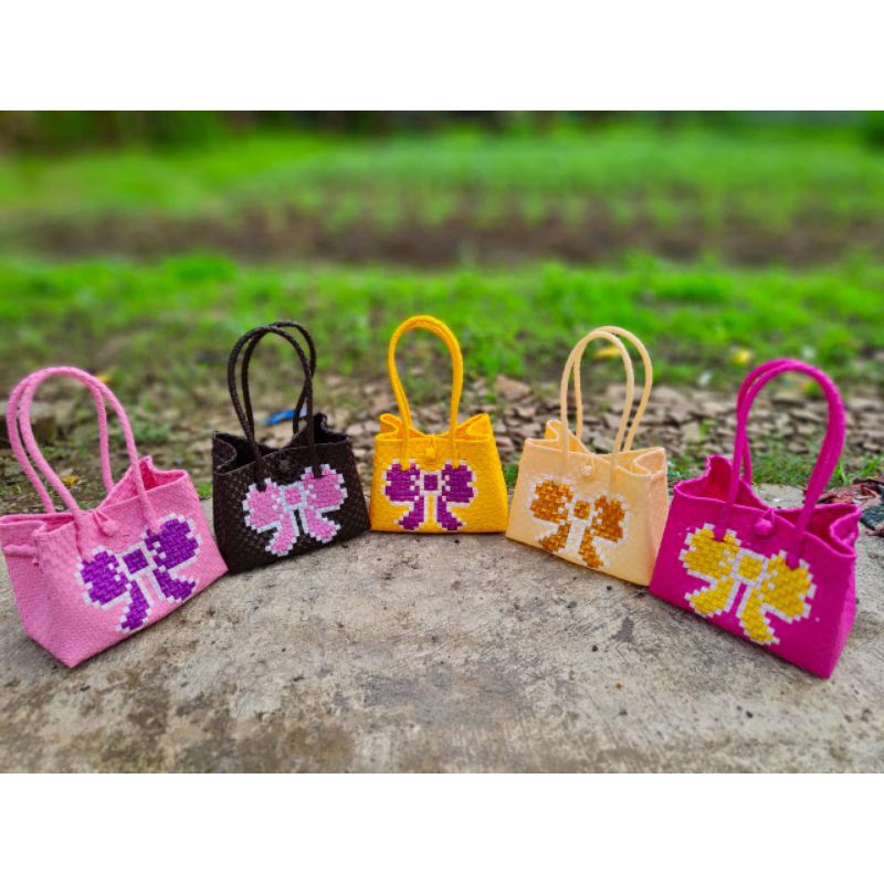 jali bag paty sulam/ tas anyaman/ tas jali hello kitty